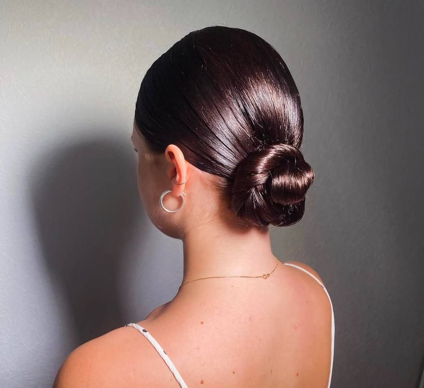 Є зачіски, які тільки додають віку