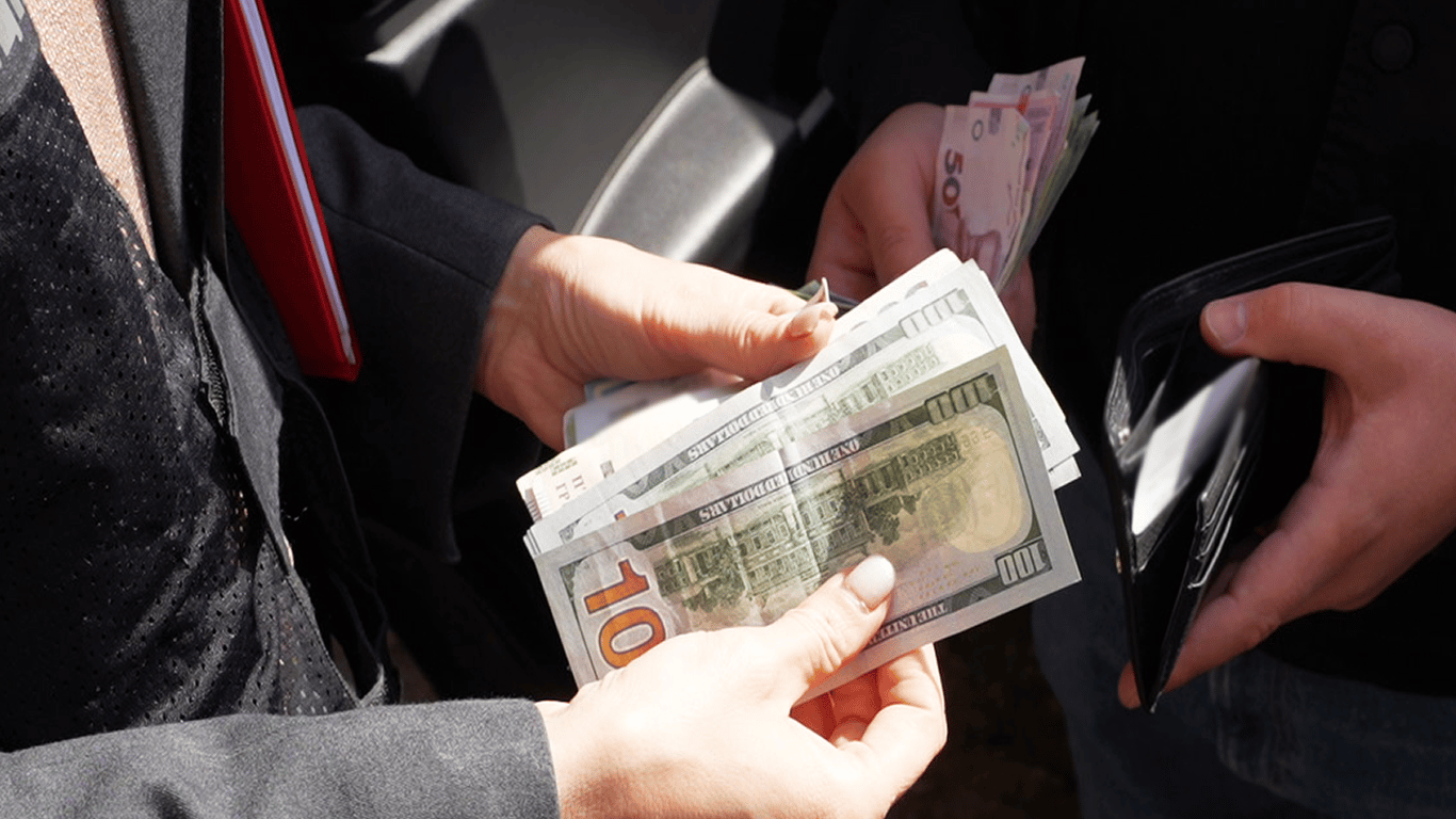 У Києві посадовців Держпродспоживслужби спіймали на хабарях