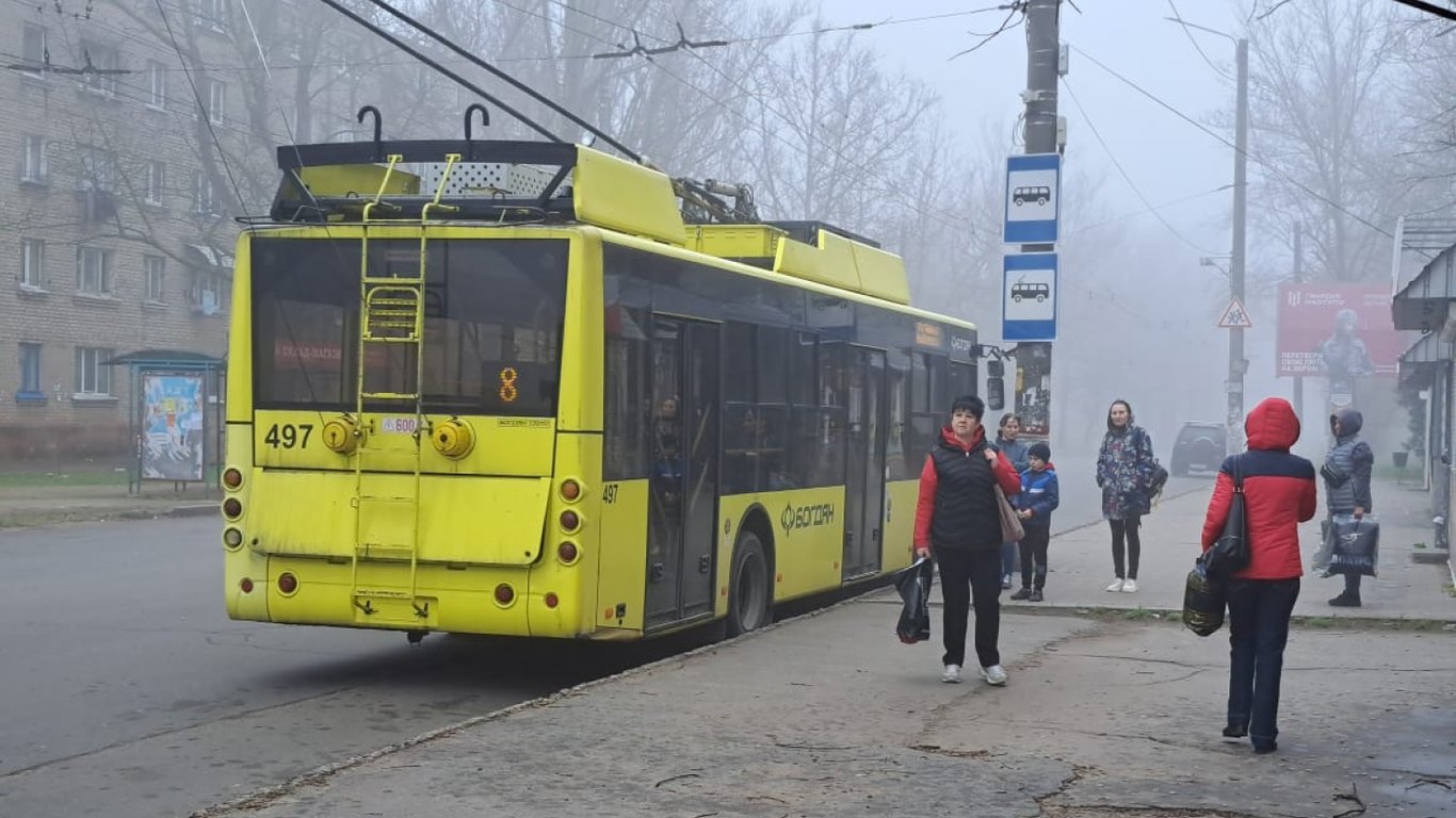 ​В Херсоне приняли решение о коммунальном транспорте: кто будет пользоваться им бесплатно