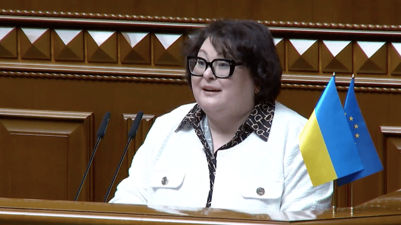 У Верховній Раді з’явилася нова народна депутатка