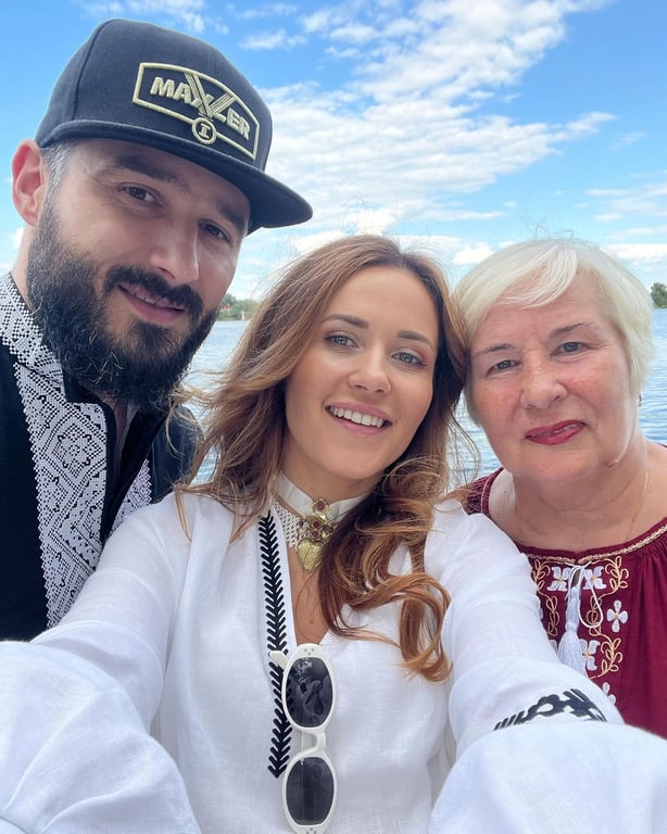 Наталка Денисенко порадувала фотосесією з коханим чоловіком, який повернувся з фронту - фото 4