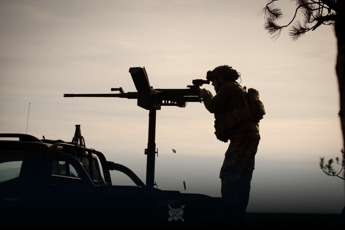 Президент Зеленський привітав військових моряків зі святом - фото 4