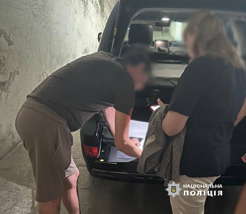 В Киеве группа лиц незаконно завладела землей