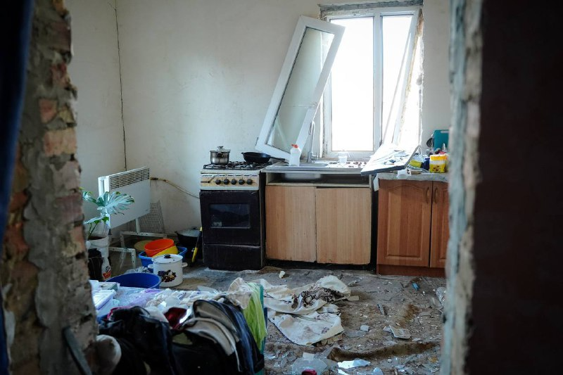 В Полтавской области оккупанты обстреляли более 50 частных домов — ОВА - фото 1