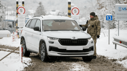 Черги на кордоні — чи є скупчення автівок сьогодні - 285x160