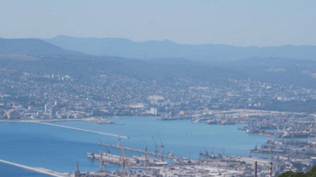 РФ усиливает защиту Крыма и Керченского моста — боясь дронов - 285x160