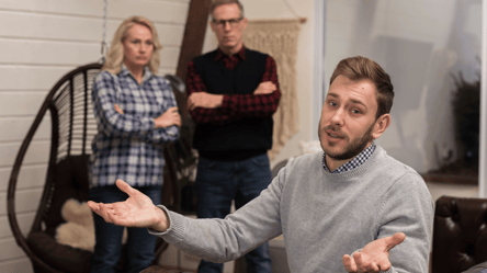 Чому дорослі діти віддаляються — незручна правда для батьків - 285x160