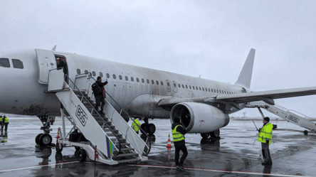 Аеропорт Вільнюса призупинив усі авіарейси — у чому причина - 285x160