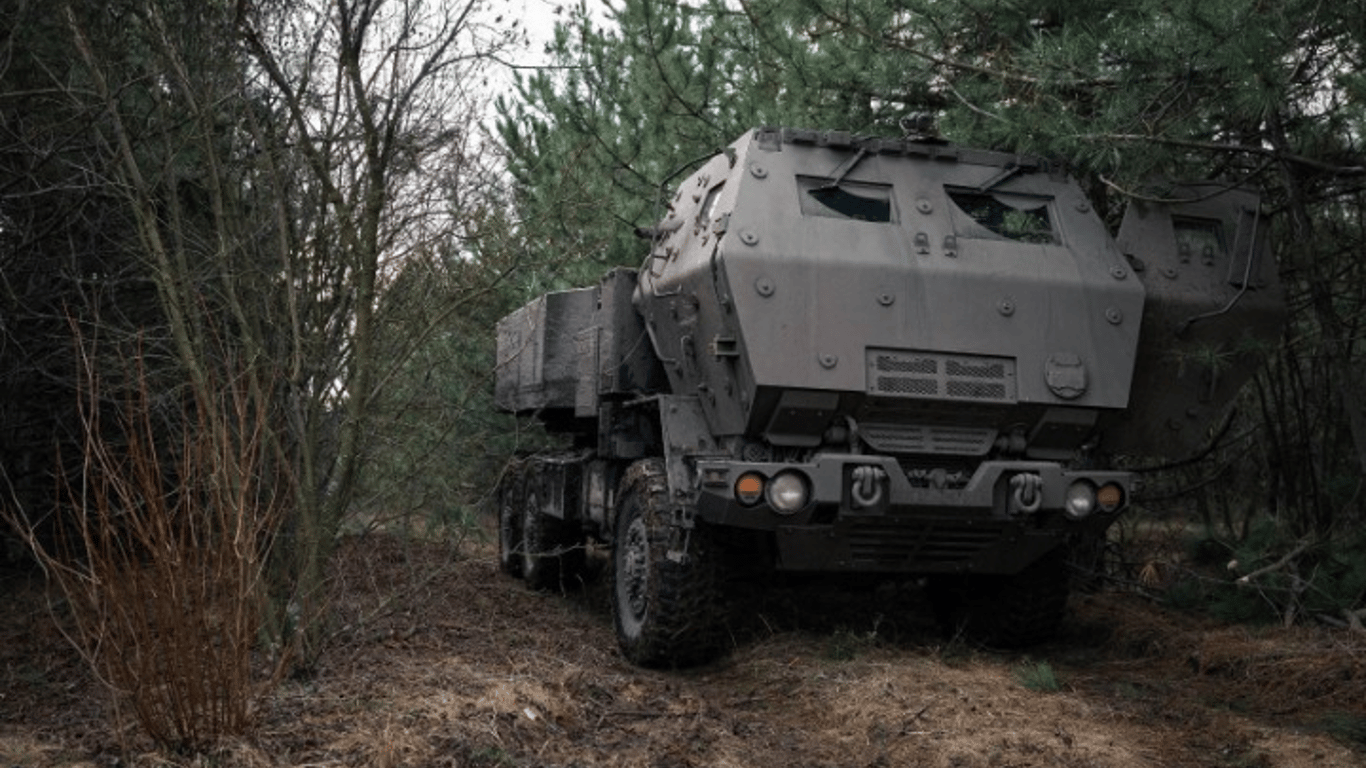 Міноборони Німеччини купить у США для України три пускові установки HIMARS