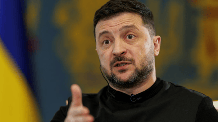 Далекобійні санкції: Зеленський про ураження Саратовського НПЗ та "Енгельса" - 285x160