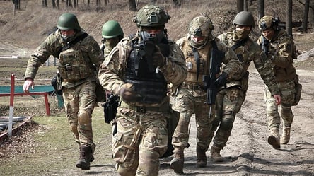 В Запорожье бойцы "Спартан" взяли в плен военных РФ - 285x160