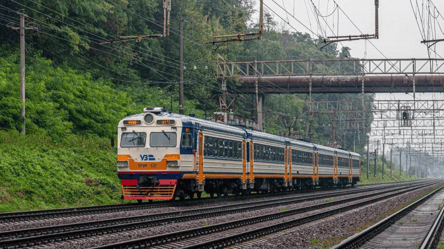 УЗ запускає додаткові рейси Kyiv City Express через ремонт метро - 285x160