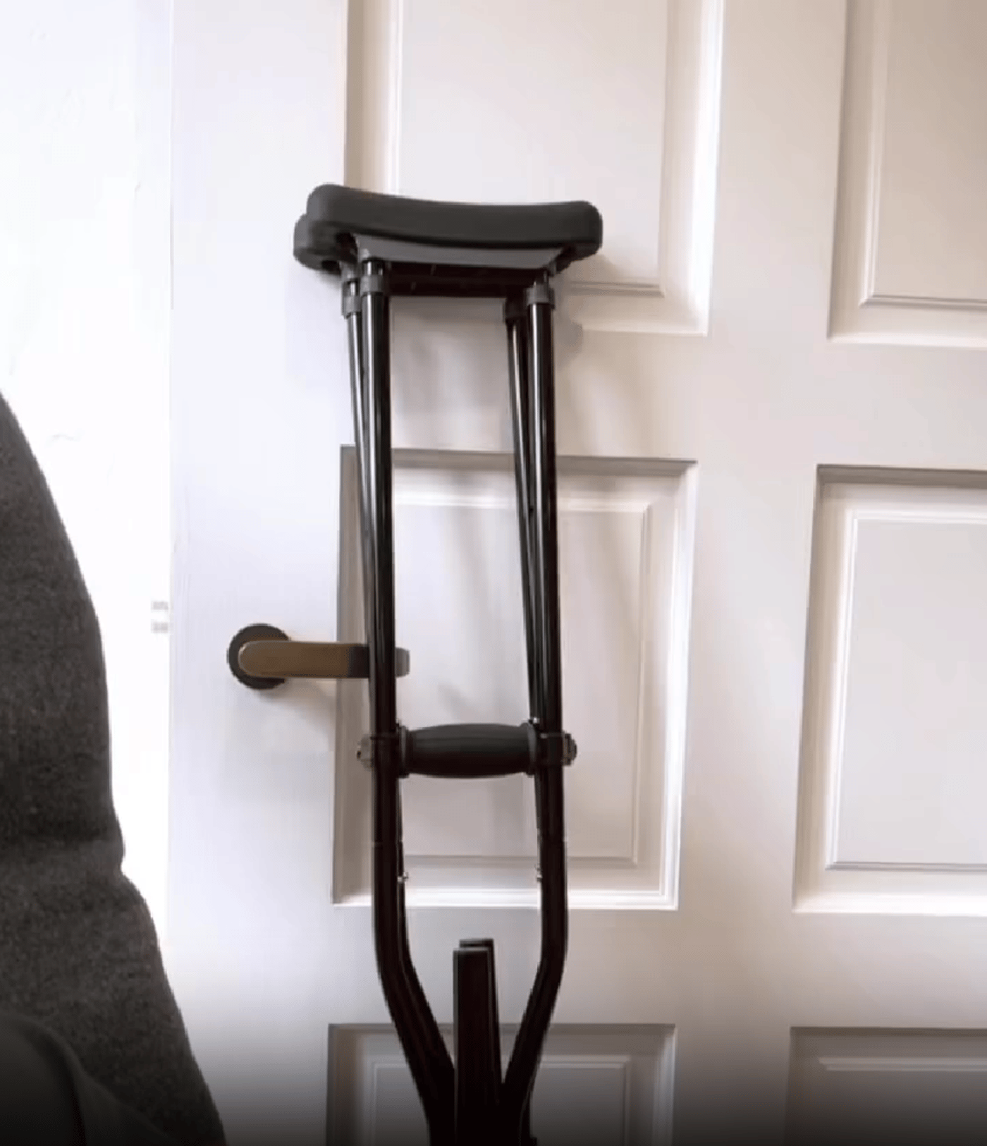 Джессіка Альба отримала травму - фото