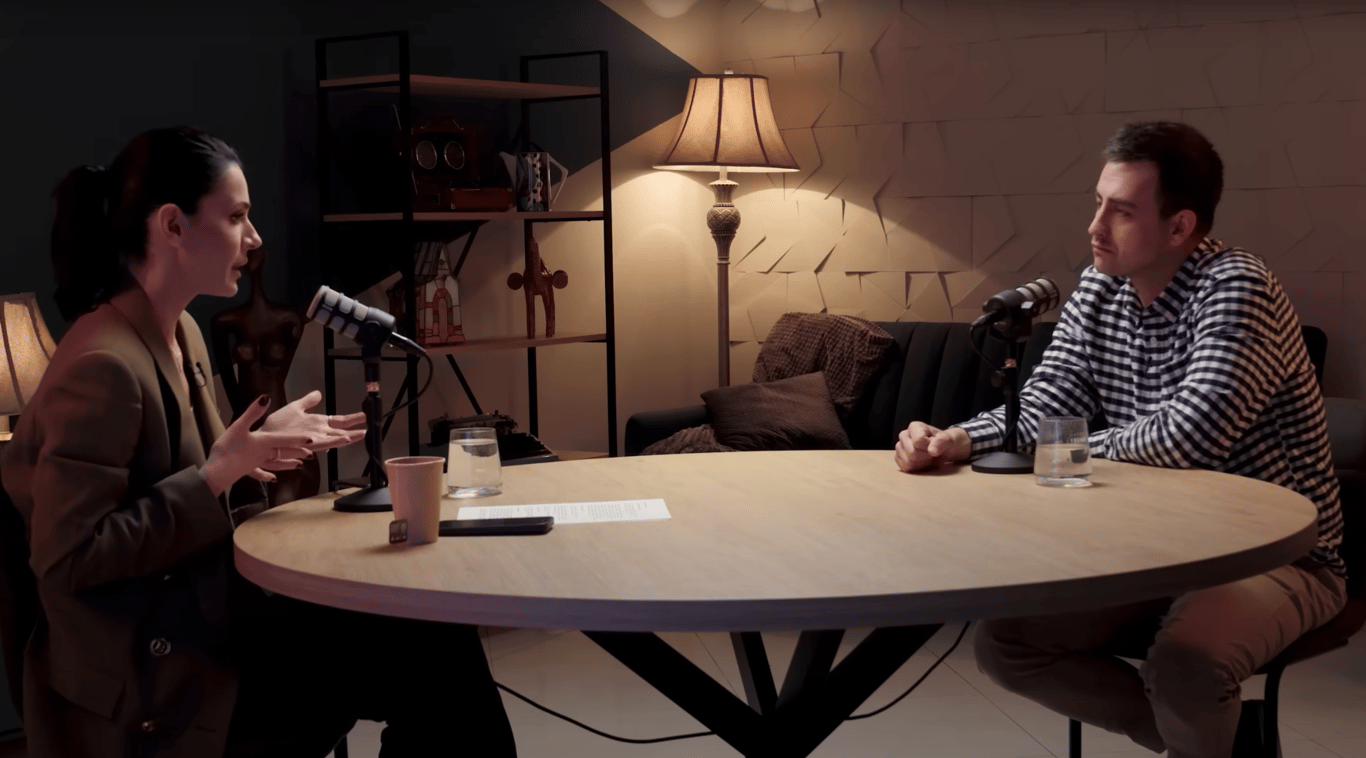 Интервью Маши Ефросининой и Фимы Константиновского