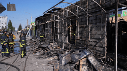 Атака РФ по Запоріжжю — з-під завалів дістали людину - 285x160