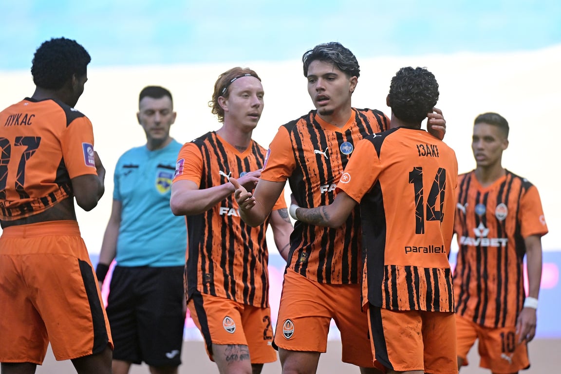 Игроки донецкого Шахтера