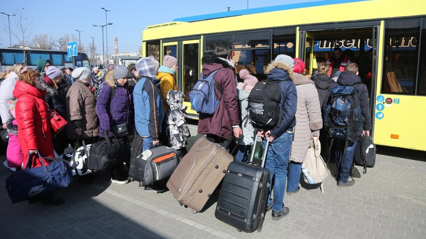 Правила депортації з Польщі — за що українців можуть вигнати у квітні 2025