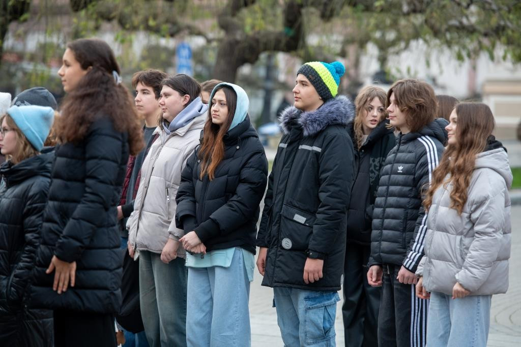 Діти співають "Щедрик"