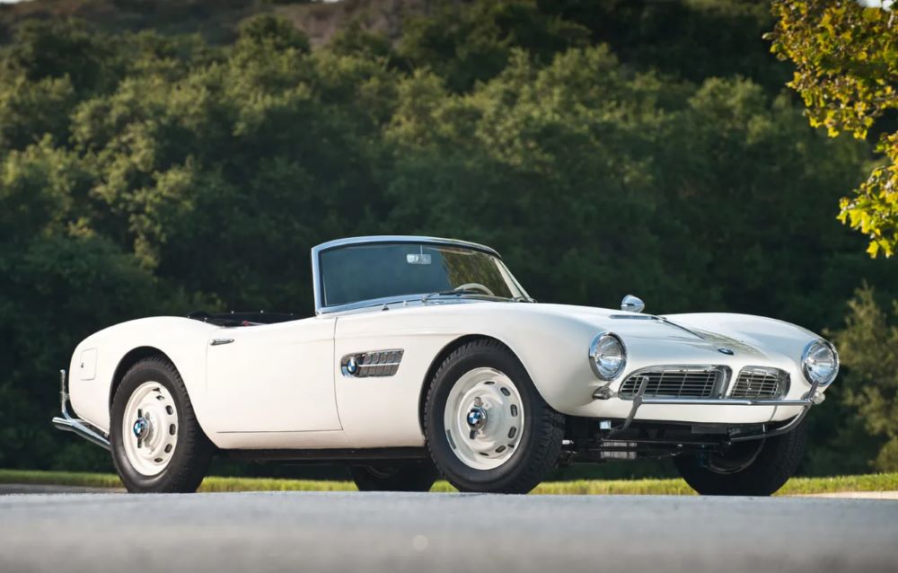 Три самых дорогих автомобиля BMW за более 1 000 000 долларов - фото 2