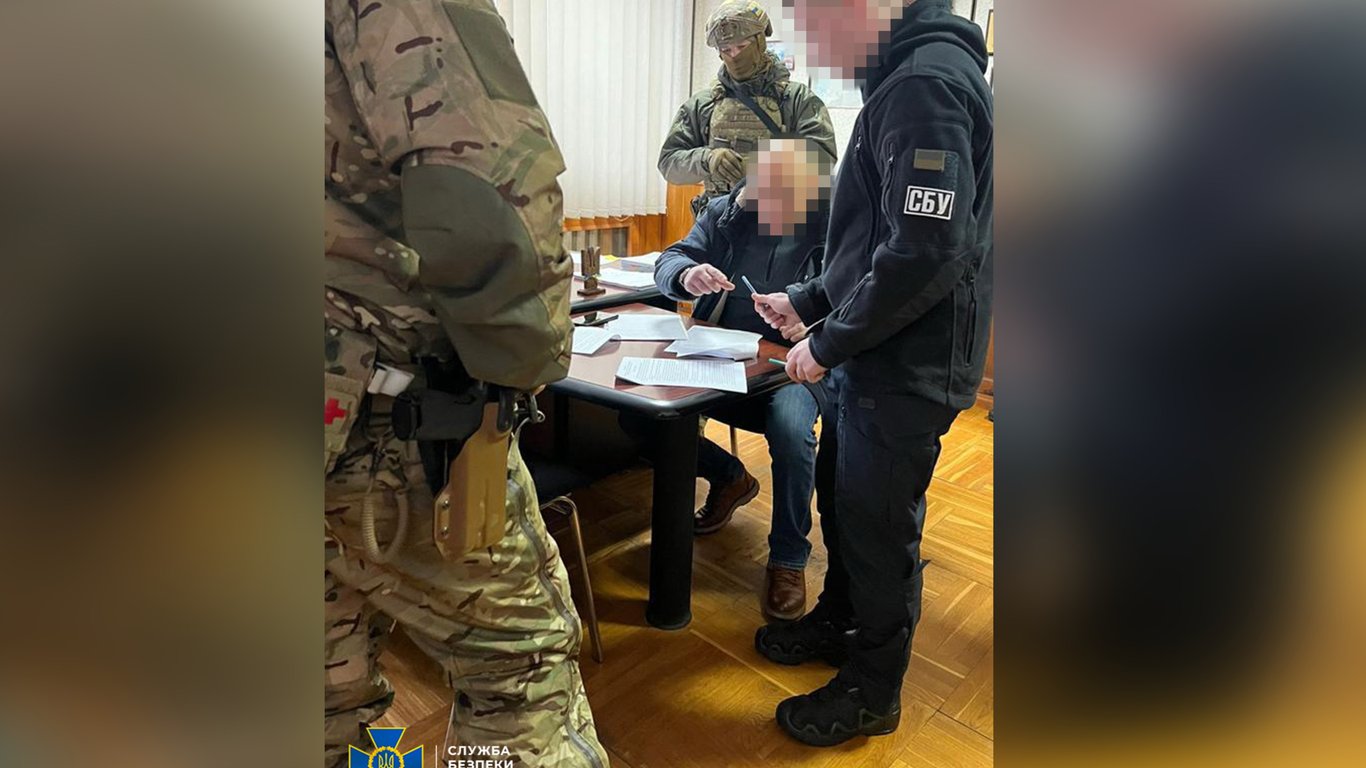 СБУ затримала співробітника Укрзалізниці, який коригував удари по Києву: що відомо