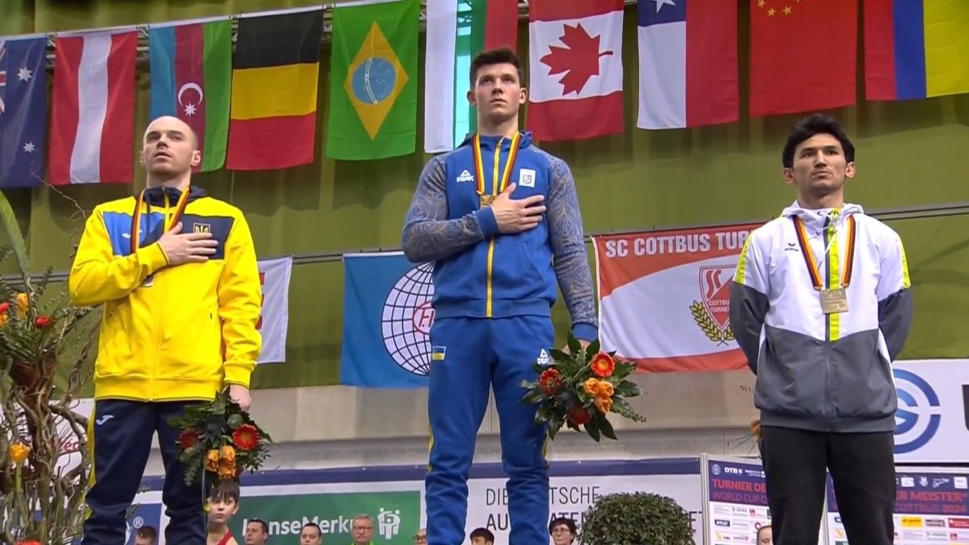 Верняев и Ковтун получили награды на Чемпионате мира по спортивной гимнастике