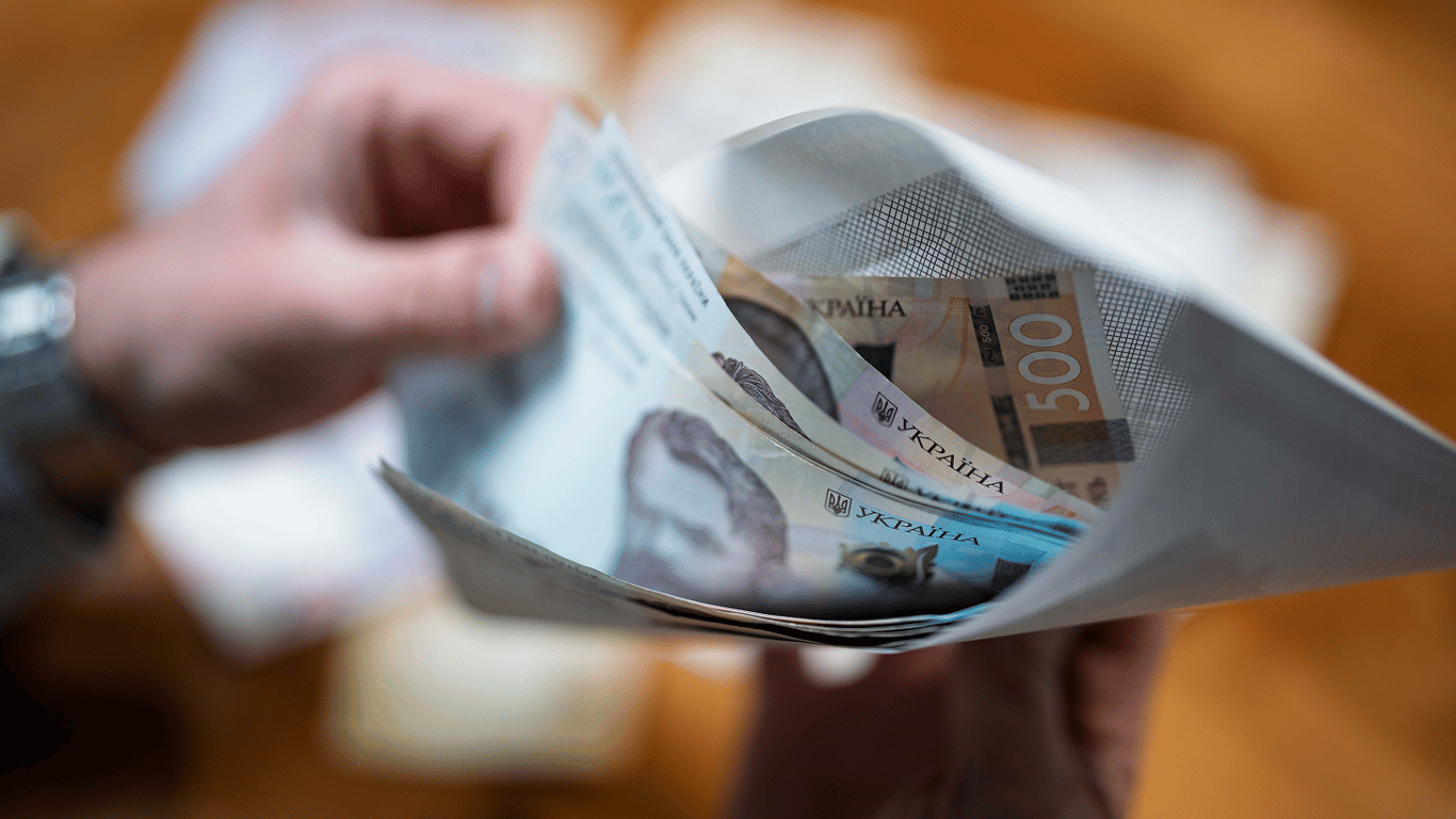 Размер выплат по инвалидности для I, II и III группы в апреле 2026 года