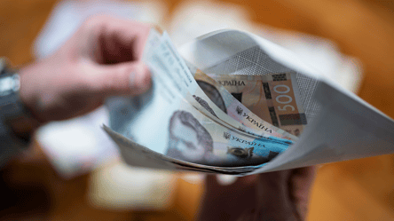 Розмір виплат по інвалідності для І, ІІ та ІІІ групи у квітні 2026 року - 285x160