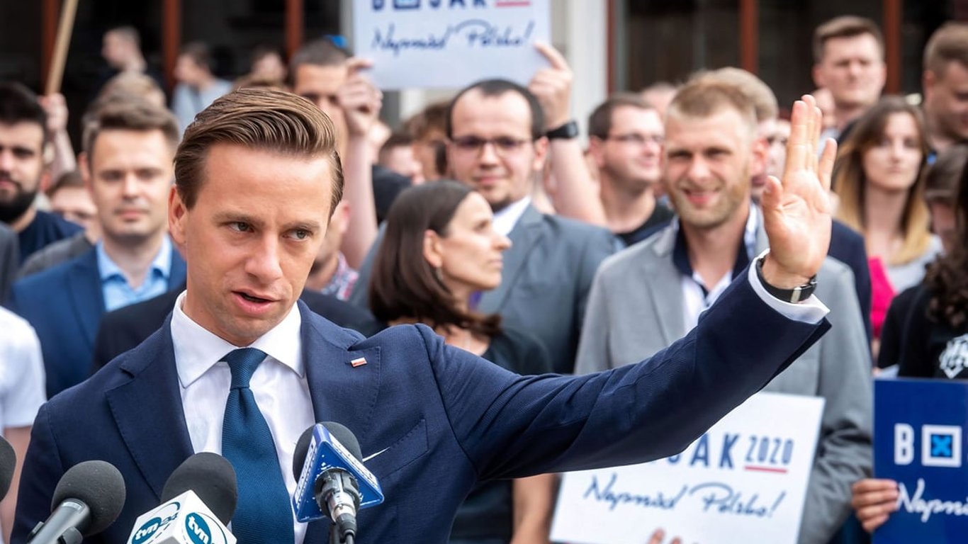 В Польше депутат призвал урезать соцвыплаты украинцам
