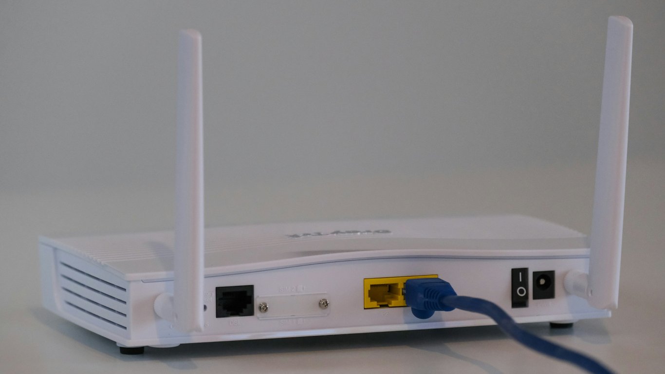 Как правильно перезагрузить Wi-Fi-роутер и как часто это нужно делать