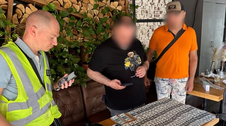 Посадовця Міноборони судитимуть за торгівлю бронюванням - 290x160