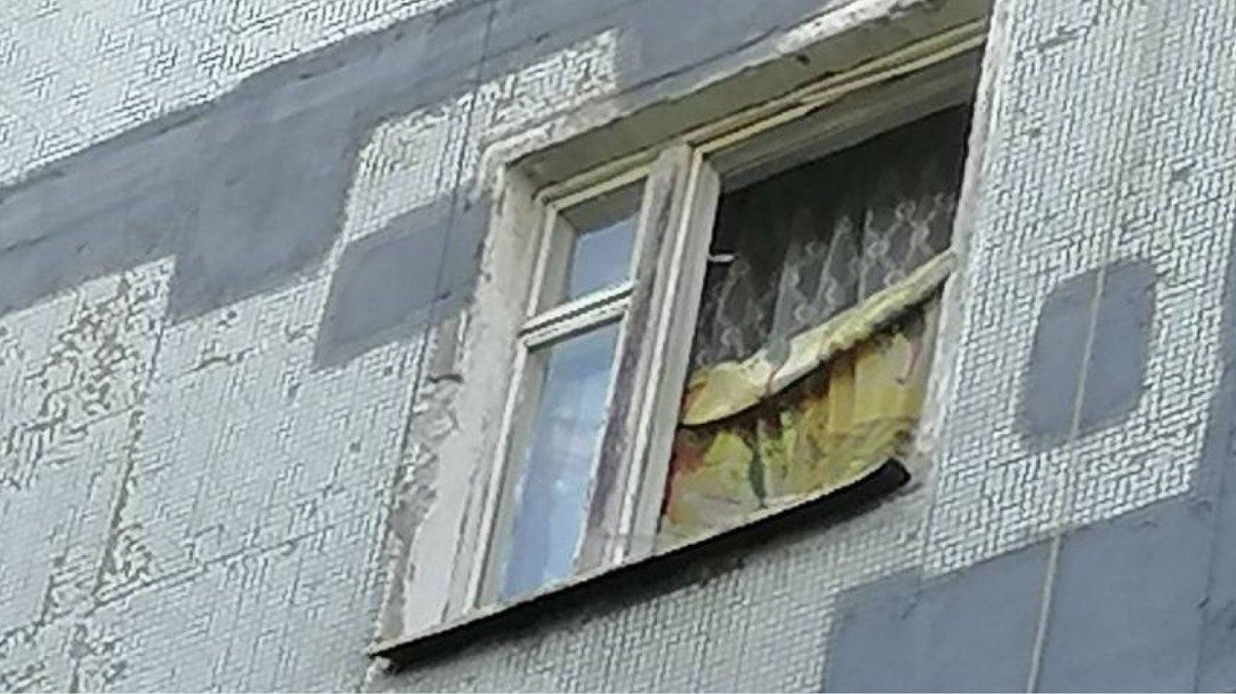 Окупанти обстріляли Запоріжжя: пошкоджено багатоповерхівки