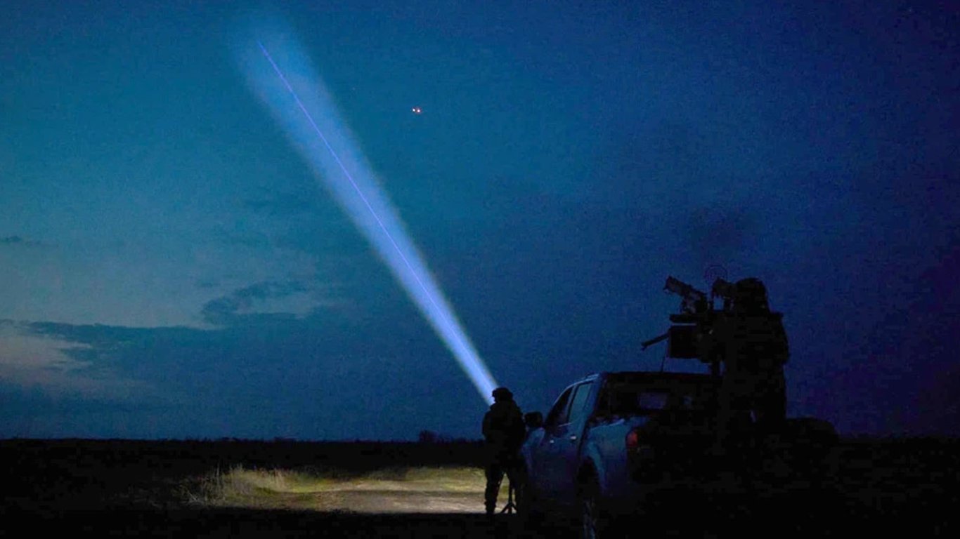 Росіяни менш ніж за добу випустили по Україні 382 цілі