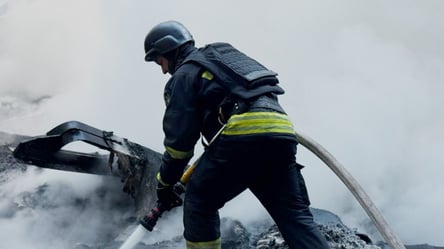 Дрон РФ ударил по гражданскому авто на Харьковщине — есть жертвы - 285x160