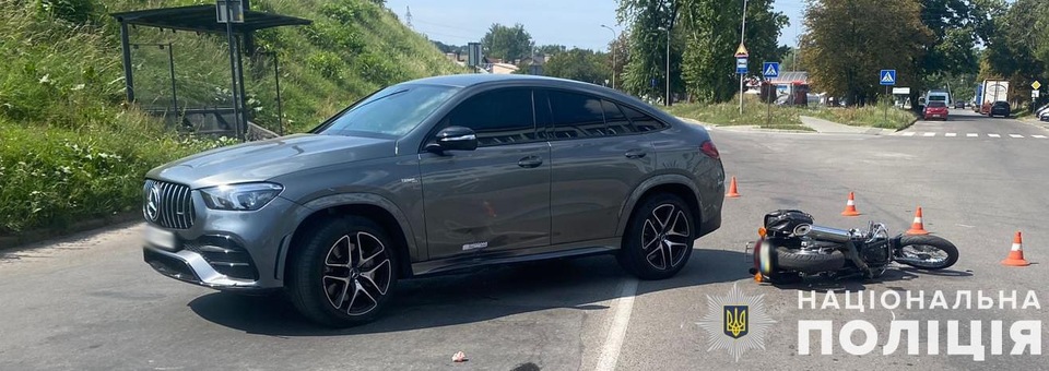 Наслідки ДТП у Львові. Фото: Національна поліція