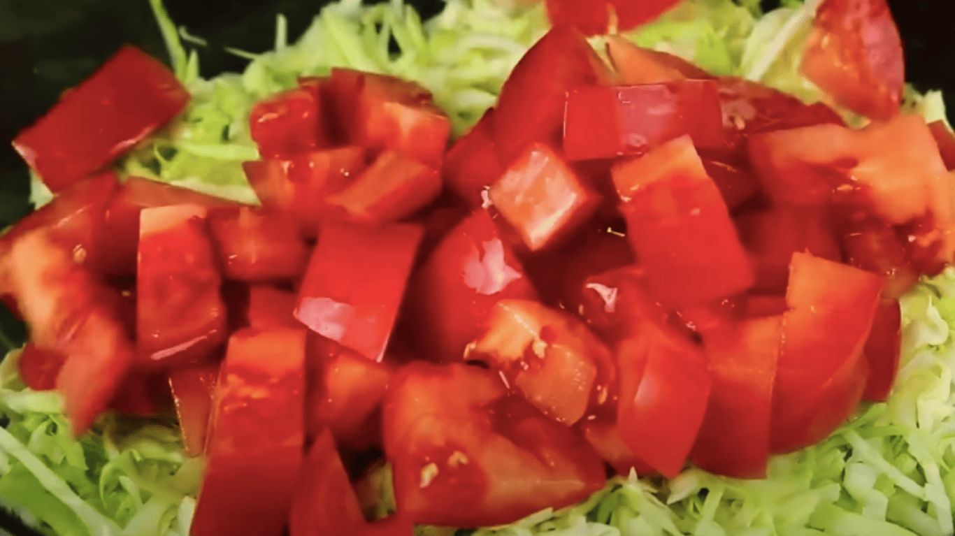 рецепт салату з помідорами та капустою