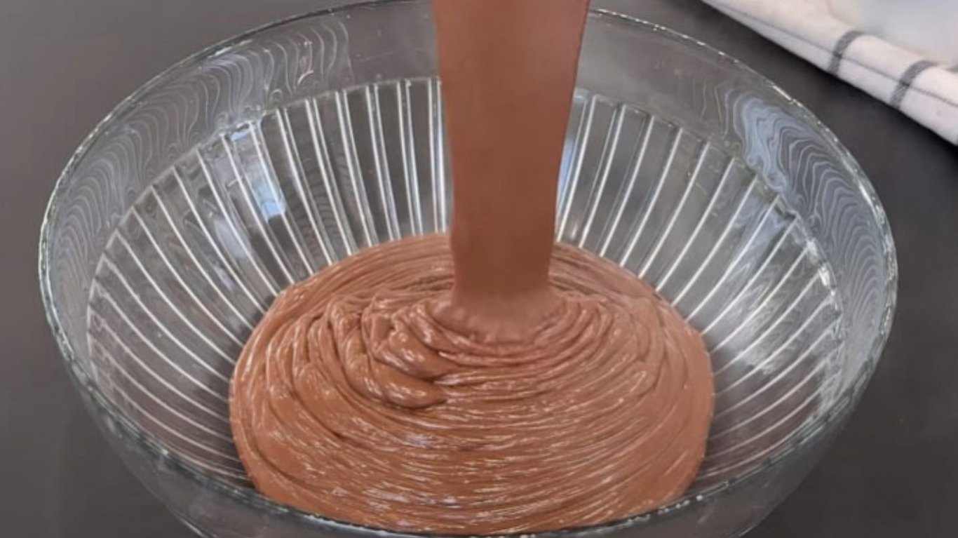 смачний шоколадний торт на кефірі 