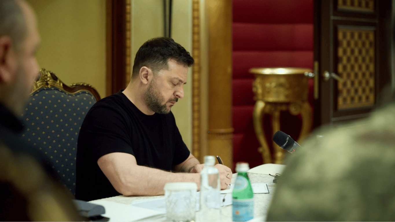 Зеленський домовився про постачання дизелю Україні на рік