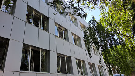 Смертельний удар Росії по підприємству в Дніпрі: фоторепортаж - 304x171