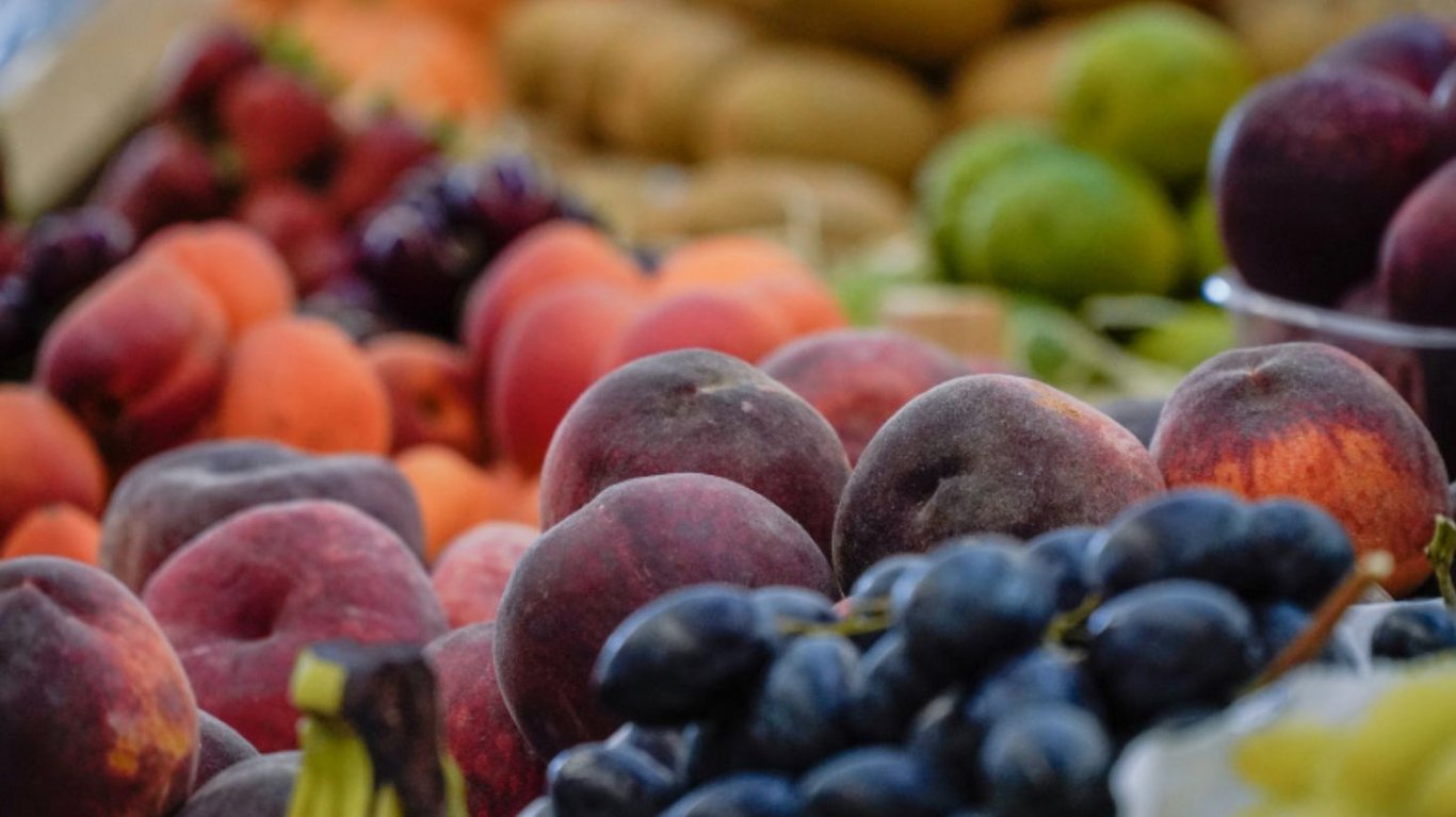 сезонні фрукти купити с доставкой 