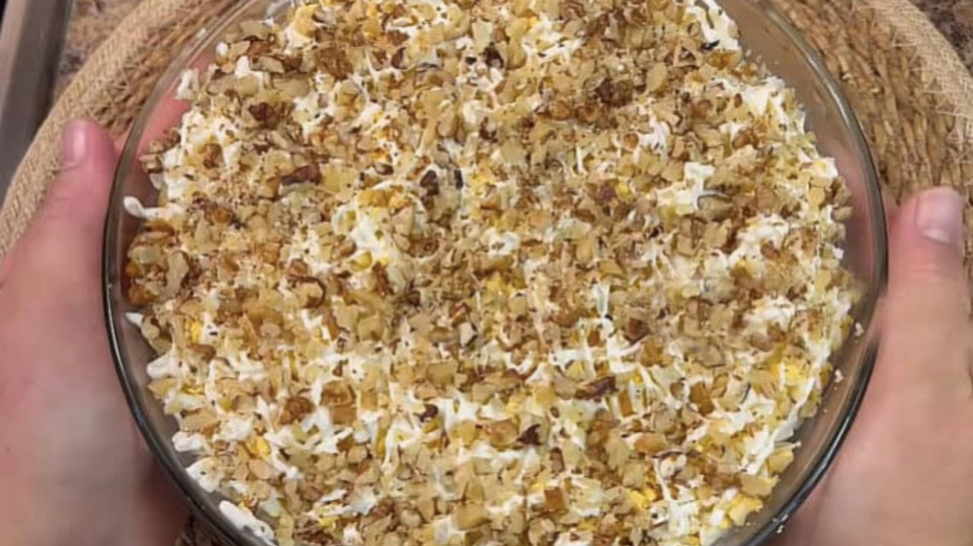 святковий салат з куркою, рецепт приготування з фото