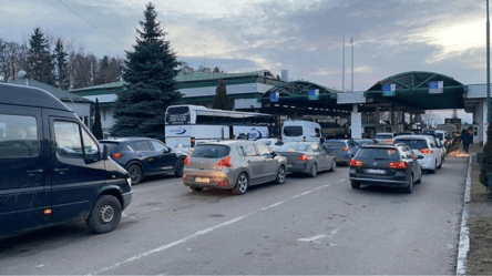 До Молдови не виїхати — де затримки на трасі Одеса-Рені - 285x160