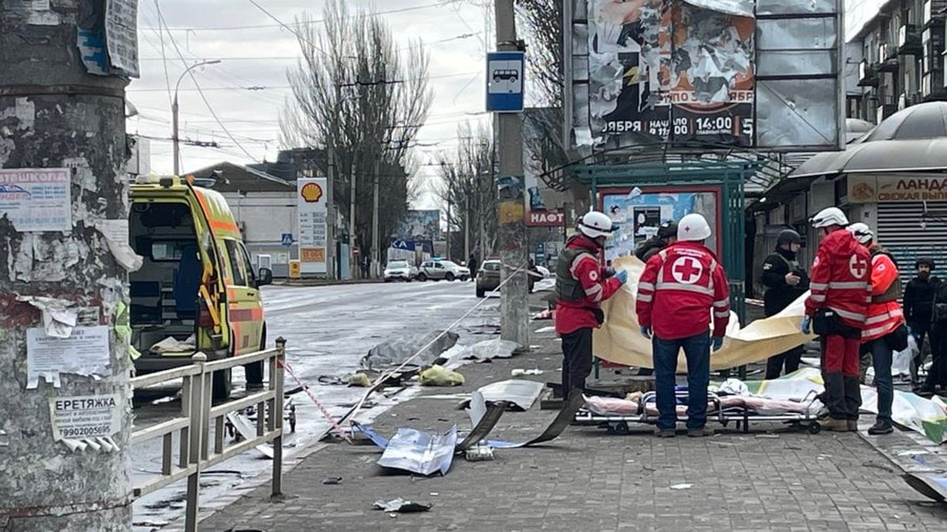 Окупанти обстрілюють Херсон