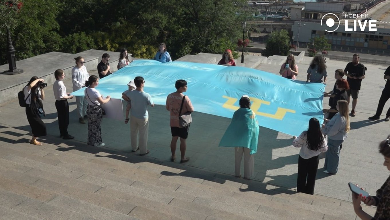 В Одесі відбулася акція до дня кримськотатарського прапора