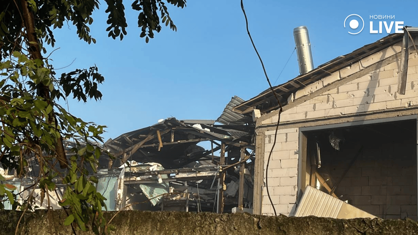 Пошкоджена будівля