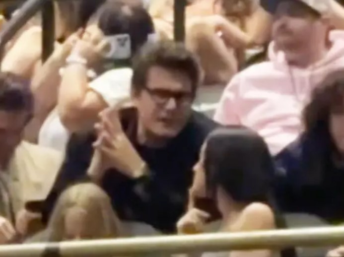 Кэти Перри увиделась с бывшим