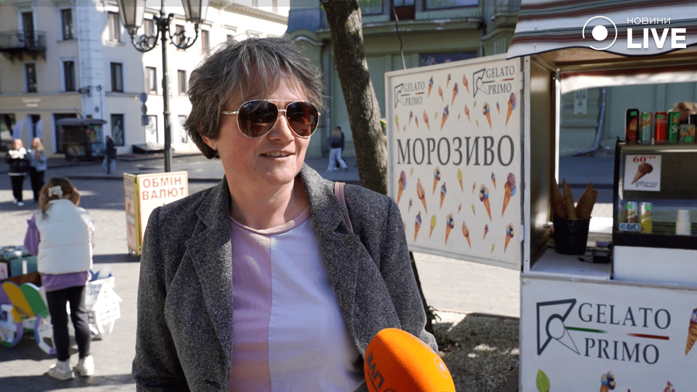 Одеситка Олена про 1 