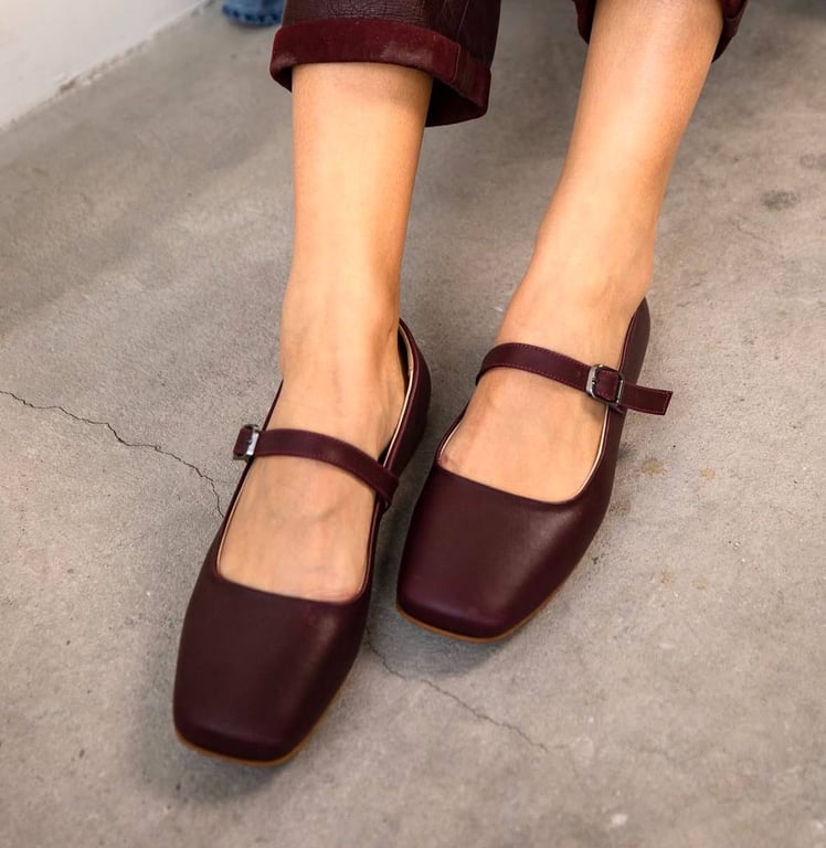 Туфлі певної форми набувають зараз популярності