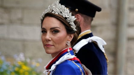 Кейт Міддлтон у сукні від кутюр і сережках принцеси Діани на коронації: фото - 285x160