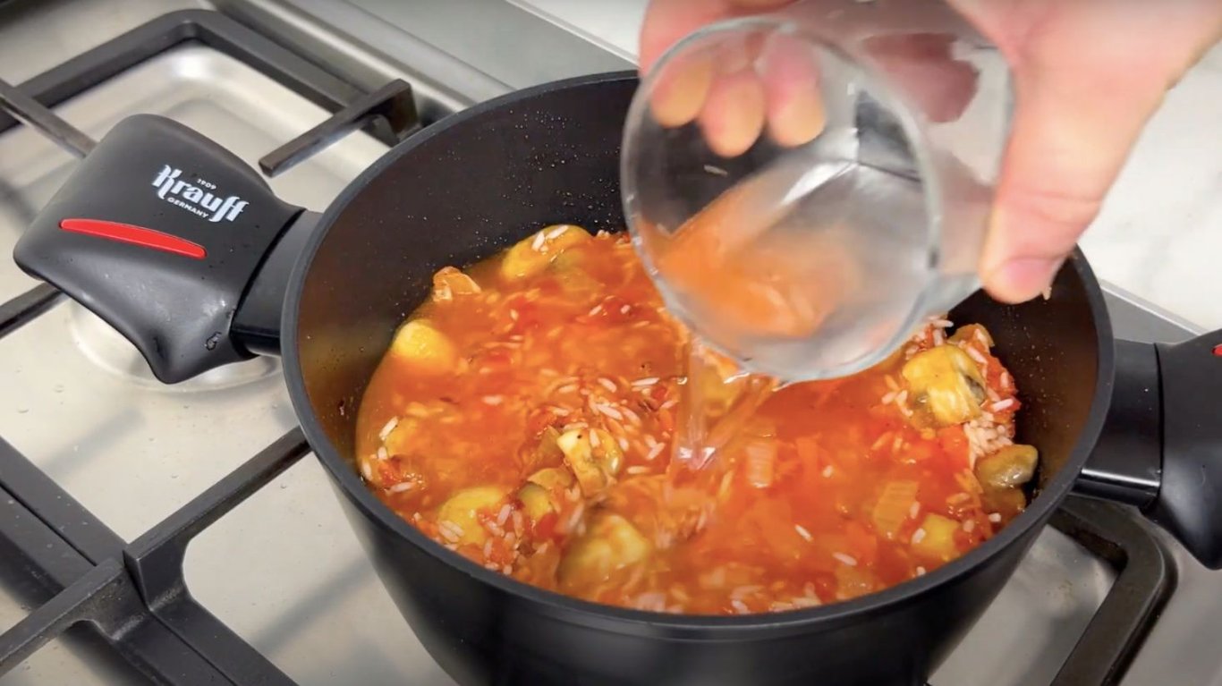 смачний та ароматний пісний плов з печерицями