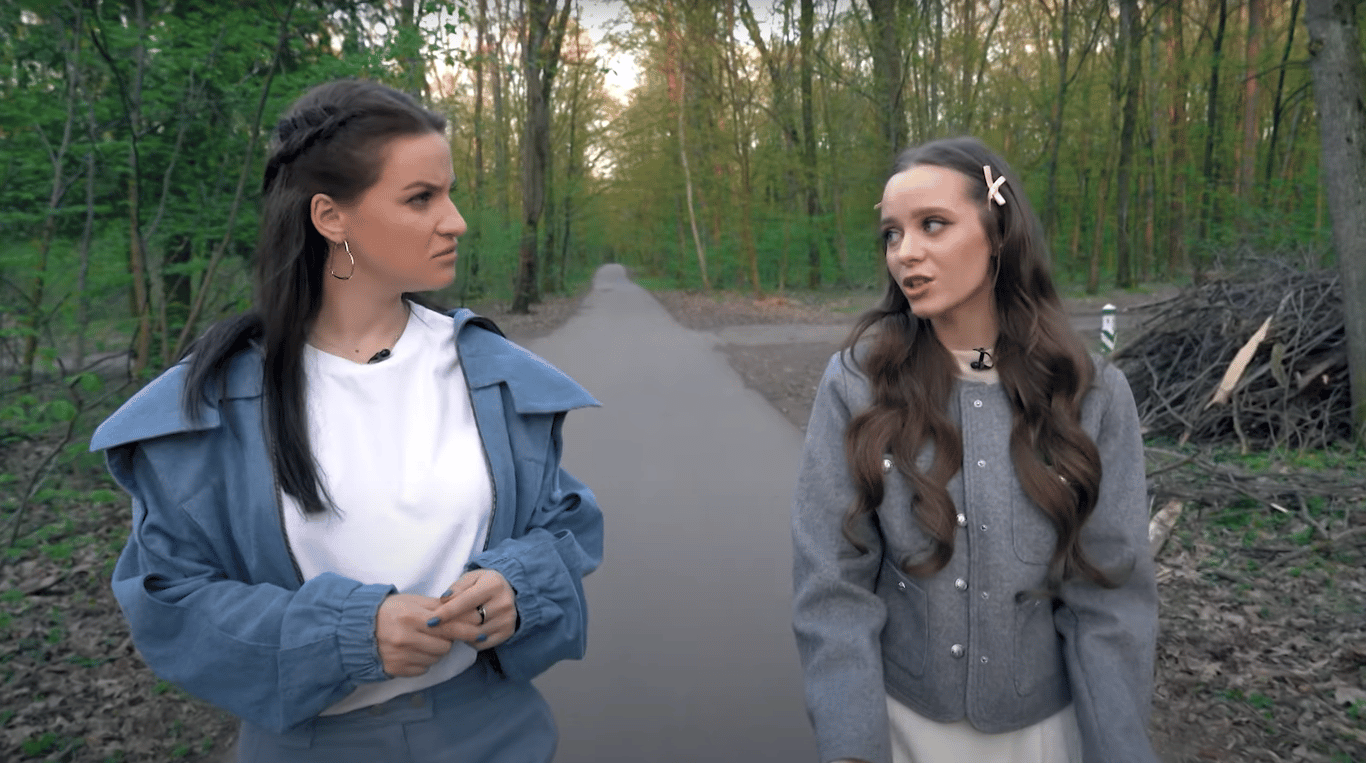 Ирина Кудашова во время интервью